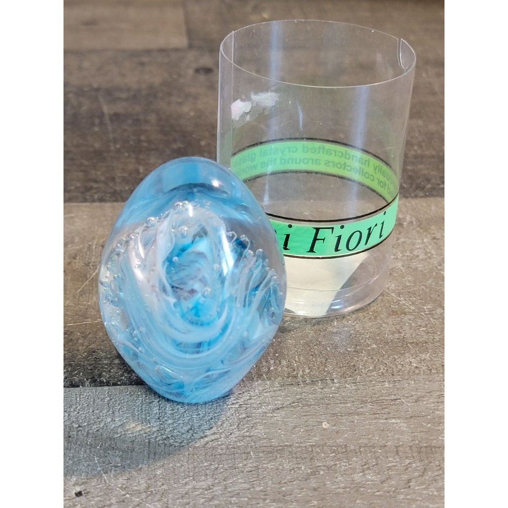 Primi Fiori glass blue‎ egg dynasty gallery decor